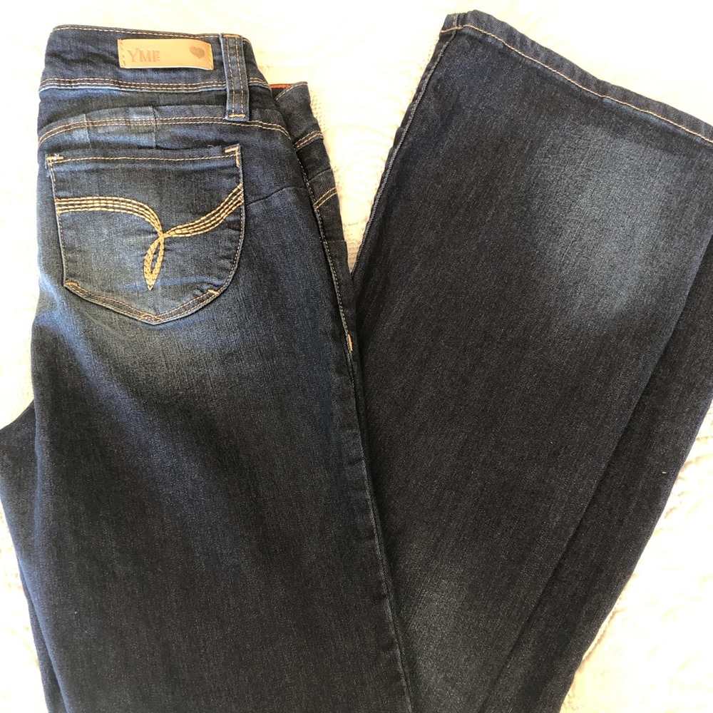 YMI Size 7 wide bottom Jeans- NWOT